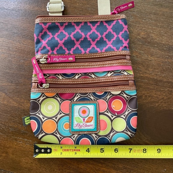 Lily Bloom Triple Zip Crossbody Geometric Colorful Purse Adjustable Strap - Picture 12 of 15